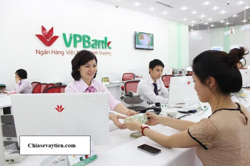 Vay tiền mặt ngân hàng VPBank lãi suất chỉ từ 0.8%/tháng mới nhất 2022