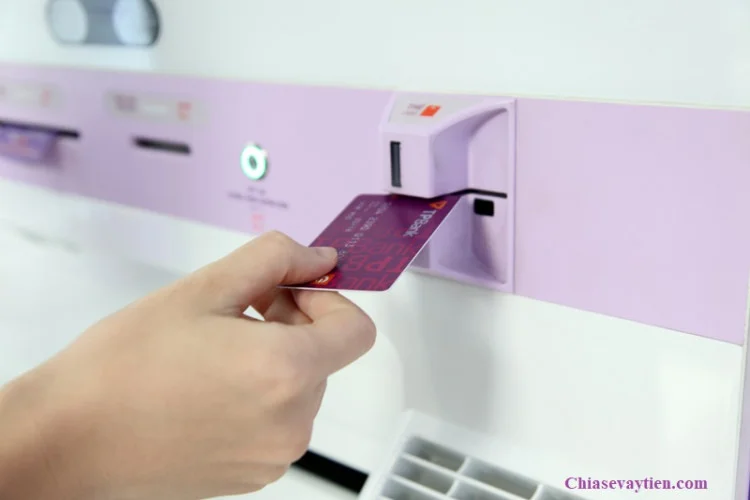Đăng ký mở thẻ ATM tại TPBank LiveBank
